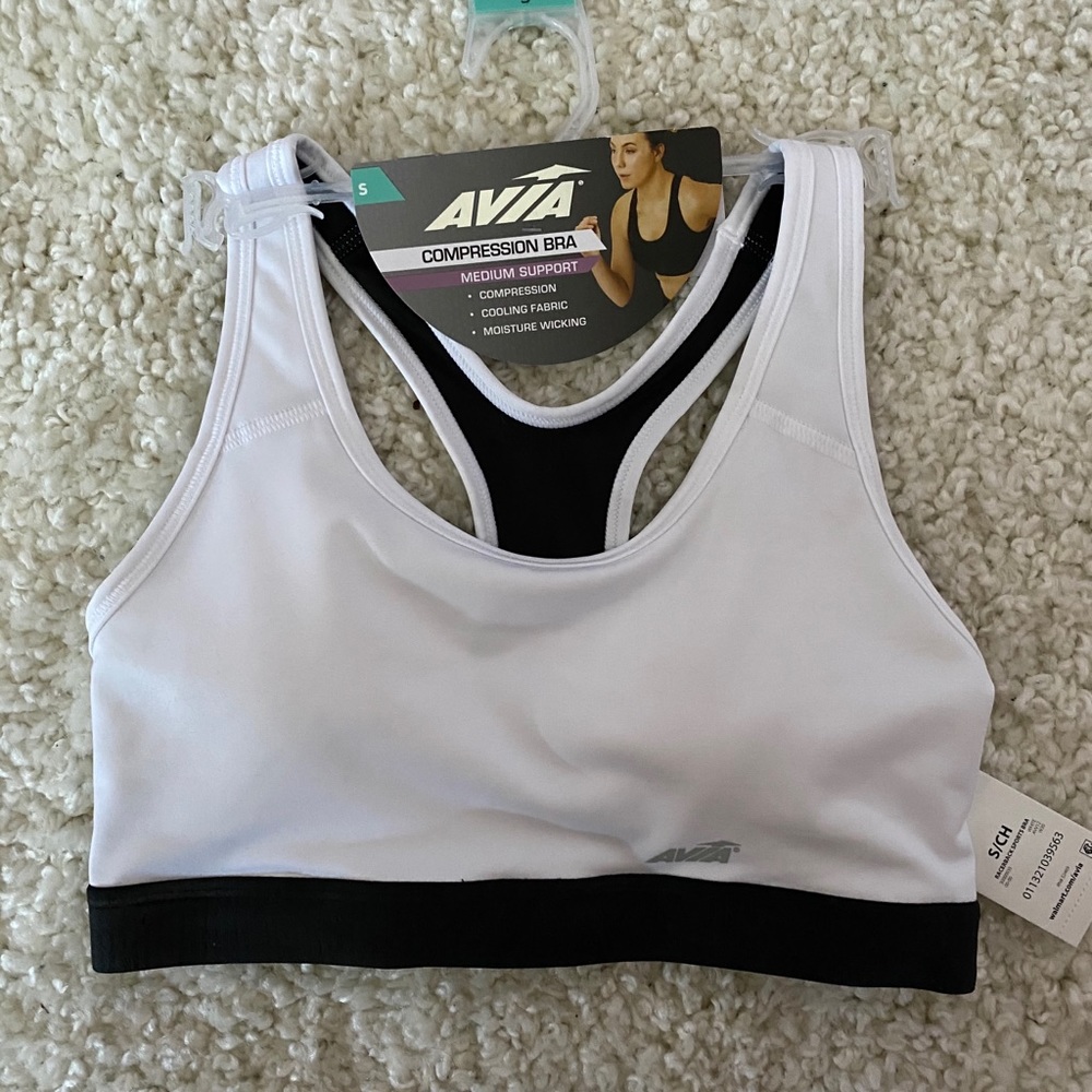 Women’s sports bra